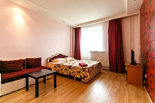 Тюмень, 50 лет ВЛКСМ, 13/2. Квартира на сутки №21 Тюмень, 50 лет ВЛКСМ, 13/2. Квартира на сутки №21