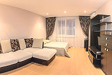 Тюмень, Депутатская, 80к1 - квартира посуточно Тюмень, Депутатская, 80к1 - квартира посуточно